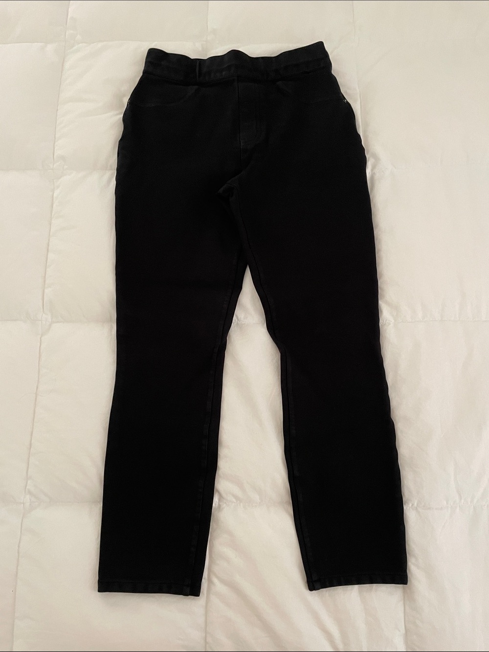 SPANX Black High-Rise Slim Leggings With Back Packets